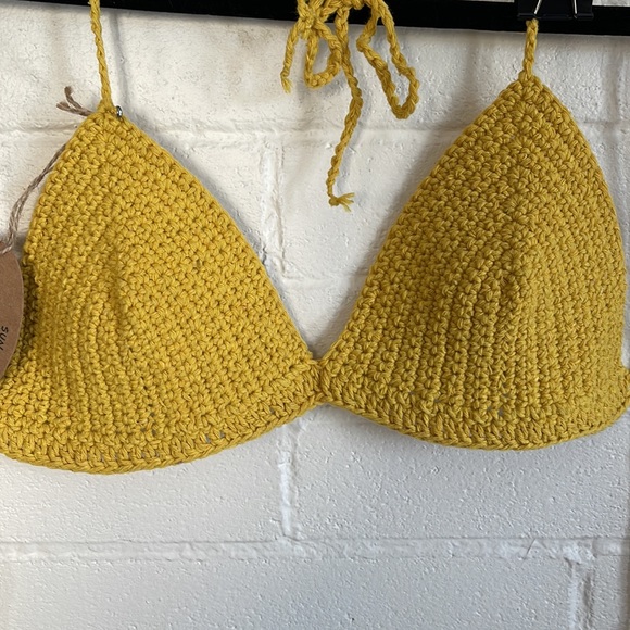 🦋3/40 NWT Hand Crafted by amberblue handmade Triangle Sun top (S) - Picture 7 of 10